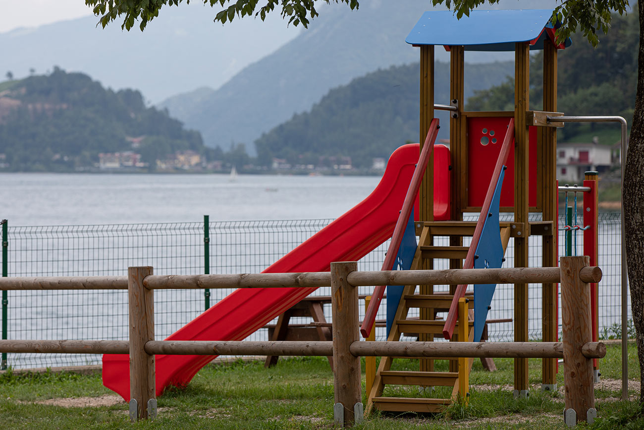Camping Azzurro - la tua vacanza funny sul Lago di Ledro